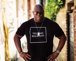 CARL COX: 펜데믹 기간의 불법 레이브는 “해답이 아니다”