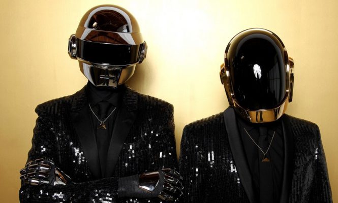 DISNEY, 영화 Tron 속편의 사운드트랙에 DAFT PUNK가 참여하길 원한다.