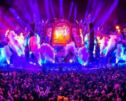 TOMORROWLAND가 2021년 윈터 에디션은 개최되지 않을 것이라 발표했다.