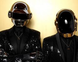 DAFT PUNK 2006 LIVE SHOW STREAMING FOR FREE THIS WEEKEND